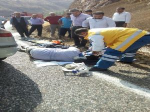 Çelikhan Yolunda Feci Kaza; 5 Yaralı