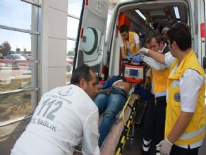 Otomobil Motosiklete Çarptı; 1 Ölü