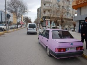 Şüpheli Araç Polisi Harekete Geçirdi