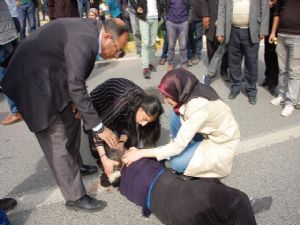 Otomobilin Çarptığı Kadın Ağır Yaralandı