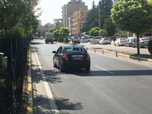 Otomobil Yayaya Çarptı; 1 Yaralı