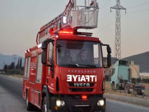Dedesine Kızan Şahıs Motosikletini Yaktı