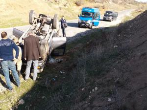 Kahtada Trafik Kazası: 3 Yaralı