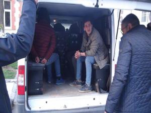 Okullarda Hırsızlık Yapan 4 Kişi Tutuklandı