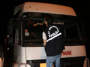 Park Halindeki TIR'ı Kurşunlayan 2 Şüpheli Tutuklandı