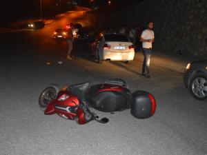 Otomobil İle Motosiklet Çarpıştı: 1 Ölü 1 Yaralı