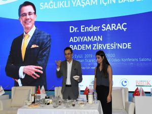 Adıyamanda Badem Zirvesi Düzenlendi