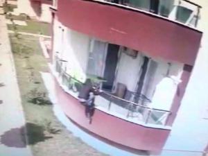 Firari Asker Hırsızlıktan Tutuklandı