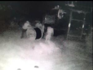 Maskeli Beşlerin Hırsızlığı Güvenlik Kamerasında
