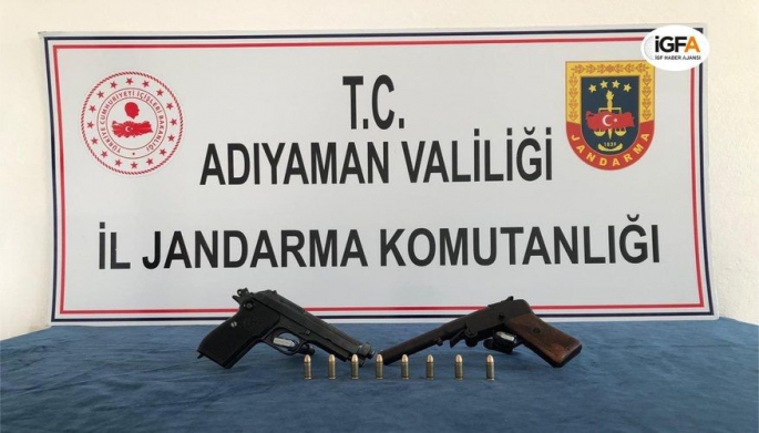 Adıyaman’da Ruhsatsız Tabanca Ele Geçirildi