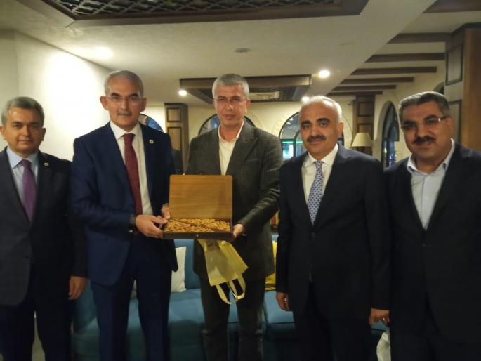 Karacabey; Adıyaman'da Bademin Gelişiminde Polat'ın Katkısı Büyük