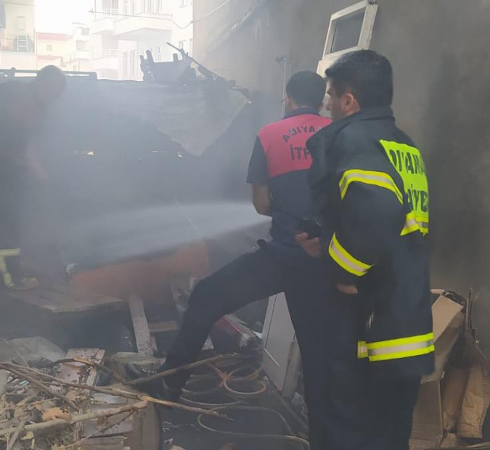 Adıyaman’da odunluk yangını korku ve paniğe neden oldu