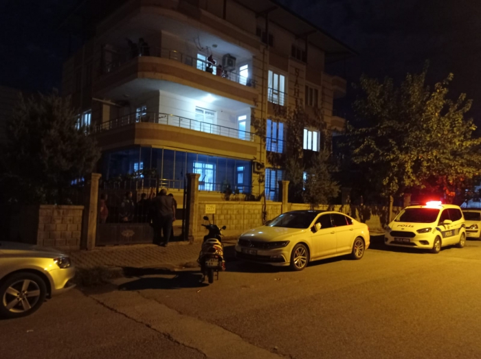 Adıyaman’da ikamete giren bir hırsız yakalanmaktan kıl payı kurtuldu