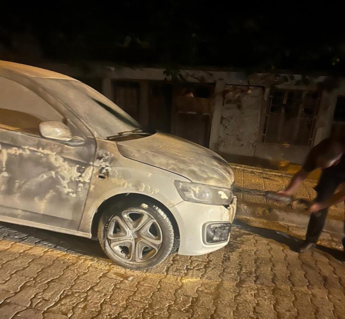 Hayırsız evlat babasının kiraladığı arabayı kundakladı