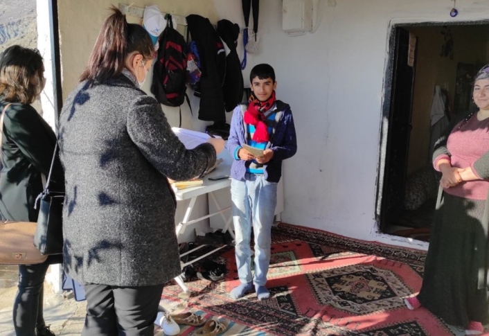 Gerger´de gezici kütüphane hizmeti başladı