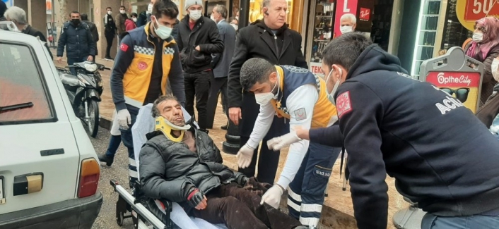 Adıyaman'da Otomobil yaya çarptı: 1 yaralı