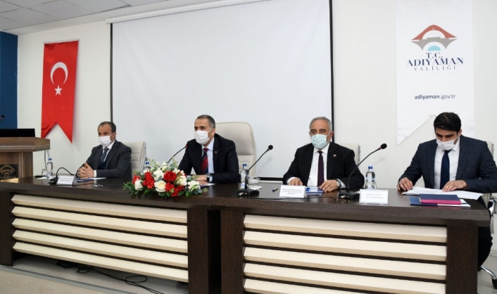 Adıyaman´da geniş kapsamlı korona virüs toplantısı yapıldı