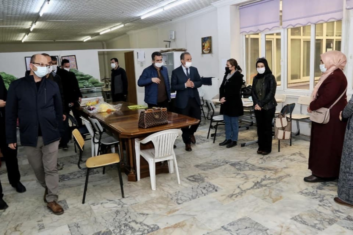 Başkan Kılınç, kursiyerlerle bir araya geldi