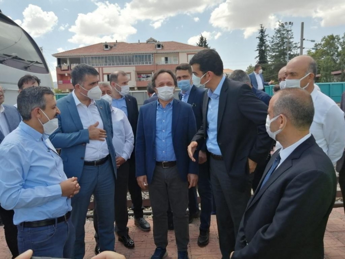 TCDD Genel Müdürü Uygun, alt geçitte inceleme yaptı