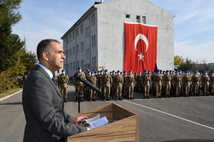 Vali Çuhadar, Jandarma´nın Kuruluş Yıldönümünü kutladı