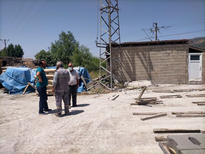 Elektrik akımına kapılan işçisi ağır yaralandı