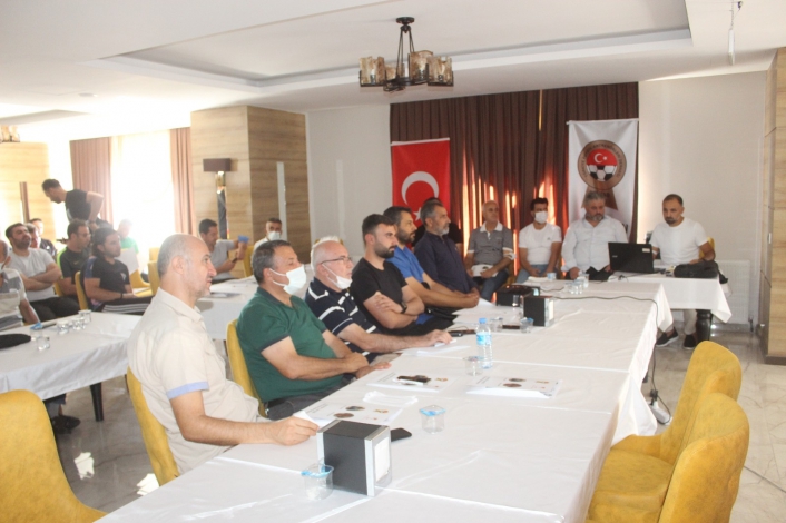 Adıyaman´da antrenörlere gelişim semineri