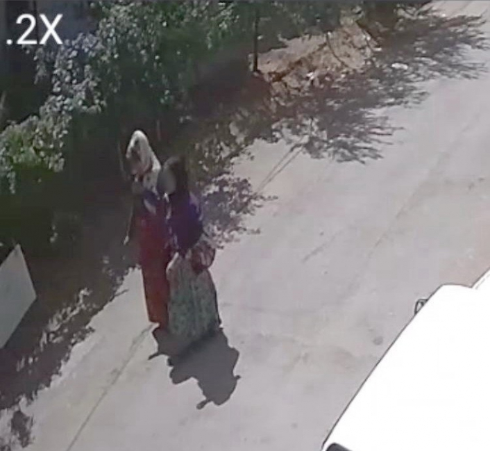 Misafirliğe gelen öğretmenin çantası çalındı