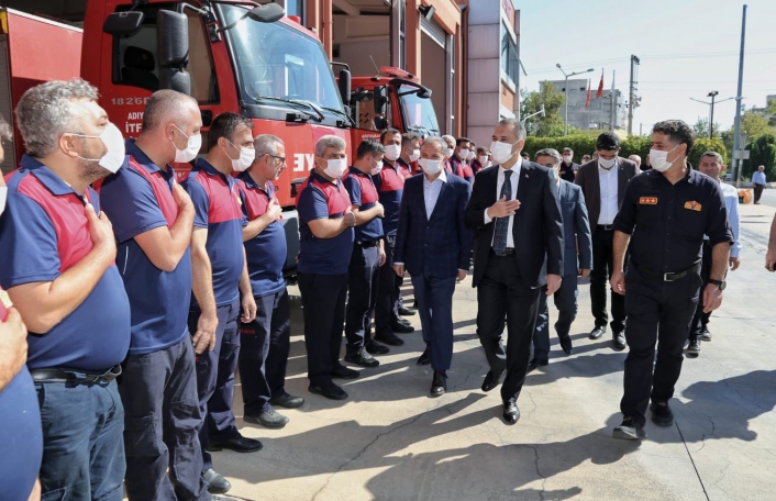 Adıyaman´da itfaiyecilerin haftası kutladı