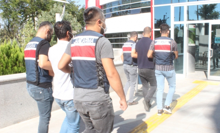 Adıyaman'da Teröristlere erzak taşıyanlara operasyon