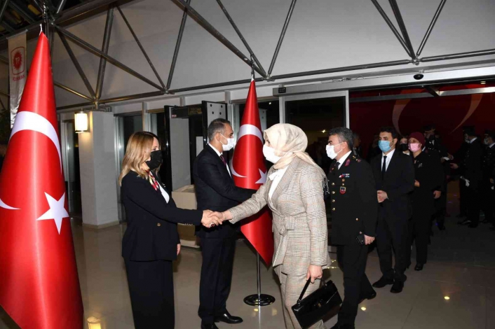 Adıyaman´ın tüm renkleri Cumhuriyet resepsiyonunda buluştu