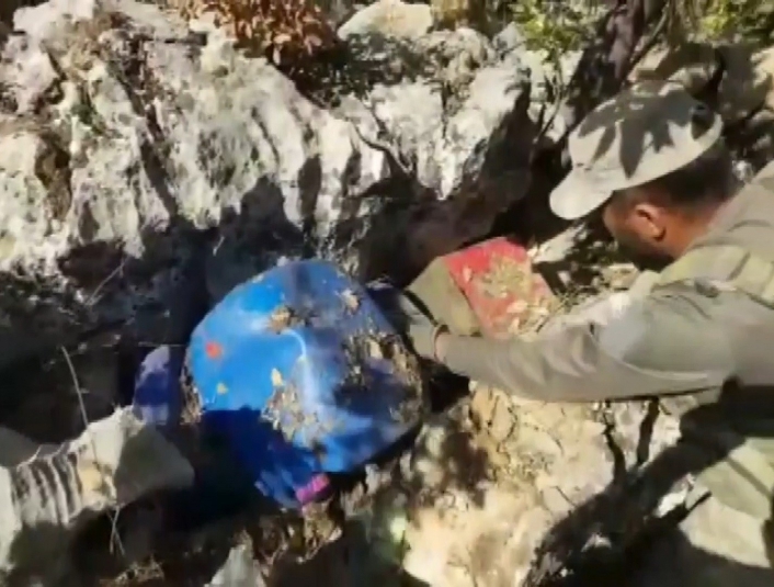 PKK´ya ait patlayıcı madde ve yaşam malzemeleri ele geçirildi