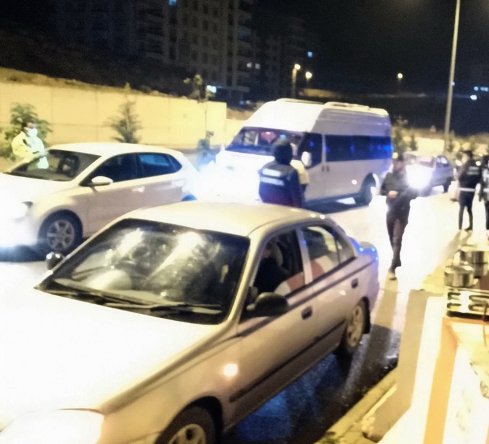 Besni´de uyuşturucuya göz açtırılmıyor