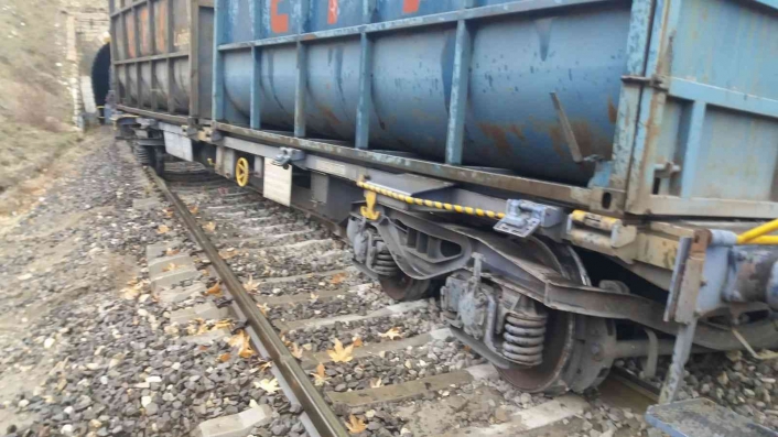 Adıyaman´da yük treni raydan çıktı