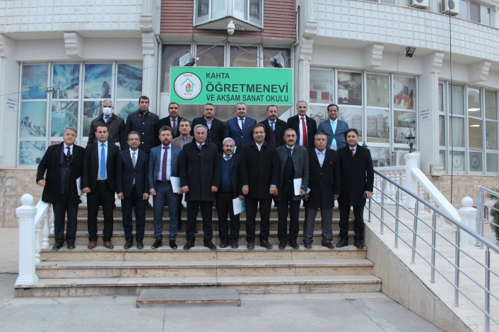 Kahta´da Eğitim Öğretim Değerlendirme toplantısı düzenlendi
