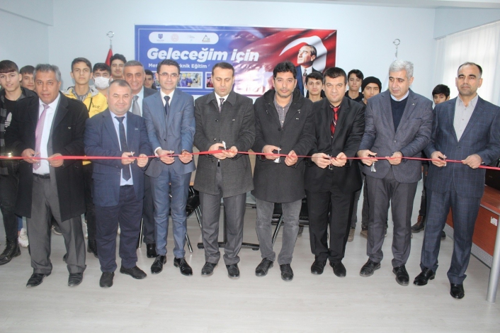 Kahta´da Mesleki Eğitim Merkezi irtibat bürosu açıldı