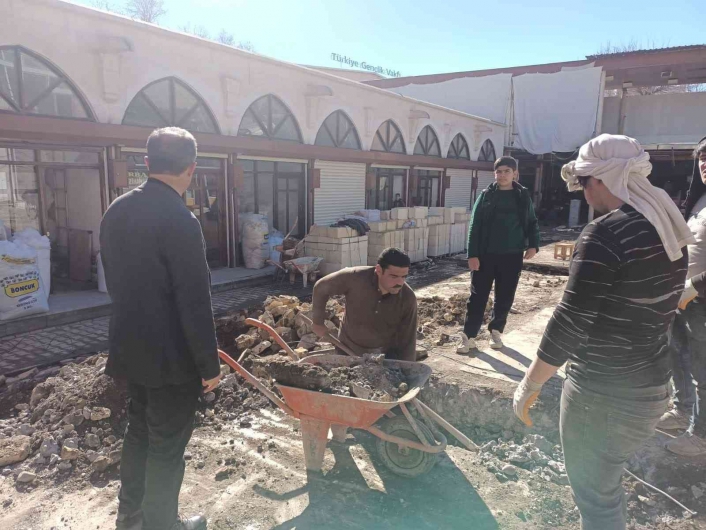Başkan Kılınç tarihi çarşı esnafıyla bir araya geldi