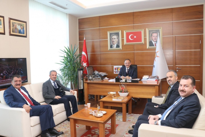 Belediye başkanlarından Özhaseki´ye ziyaret