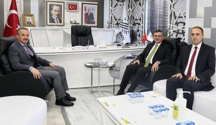 Bölge İdare Mahkemesi Başkanı Kahraman, Başkan Kılınç ile bir araya geldi