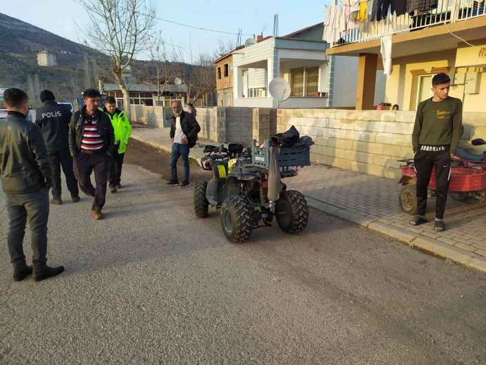 Devrilen ATV´nin altında kalan sürücü ağır yaralandı