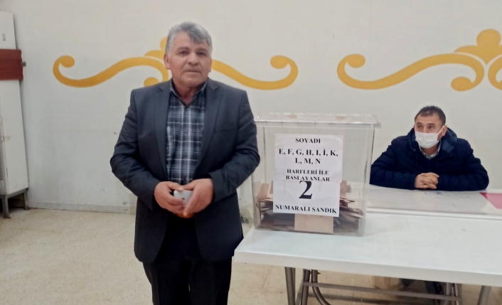 Gölbaşı esnafı Kocaman ile `devam´ dedi