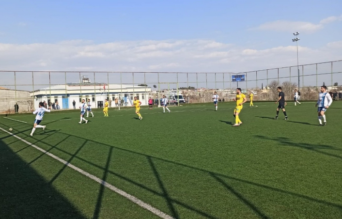 Şambayat Spor, sahadan galibiyetle ayrıldı