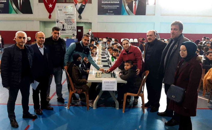 Besni´de satranç turnuvası düzenlendi