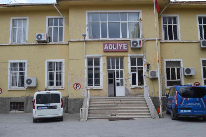 Adıyaman'da Direk hırsızları yakalandı