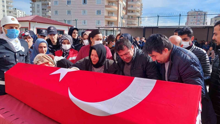 Adıyaman’da şehit olan polis memuru memleketine uğurlandı