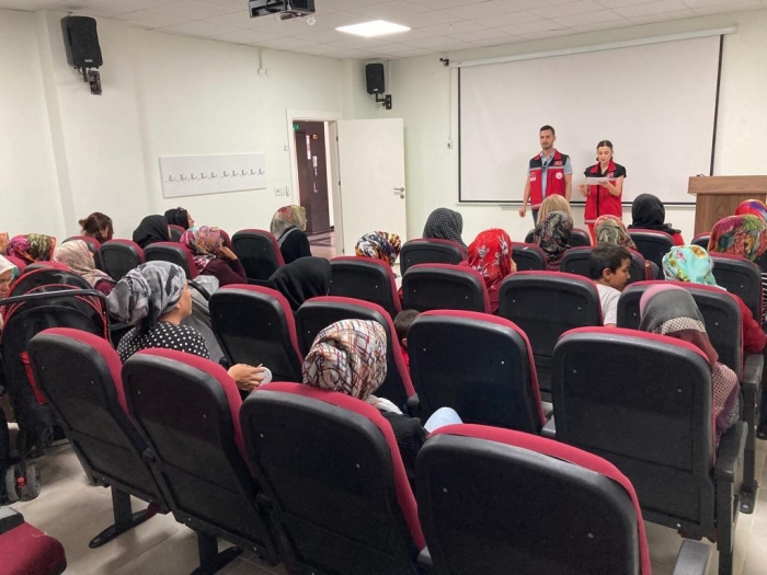 Kadın Gelişim Merkezi´nde koruyucu aile günü kutlandı
