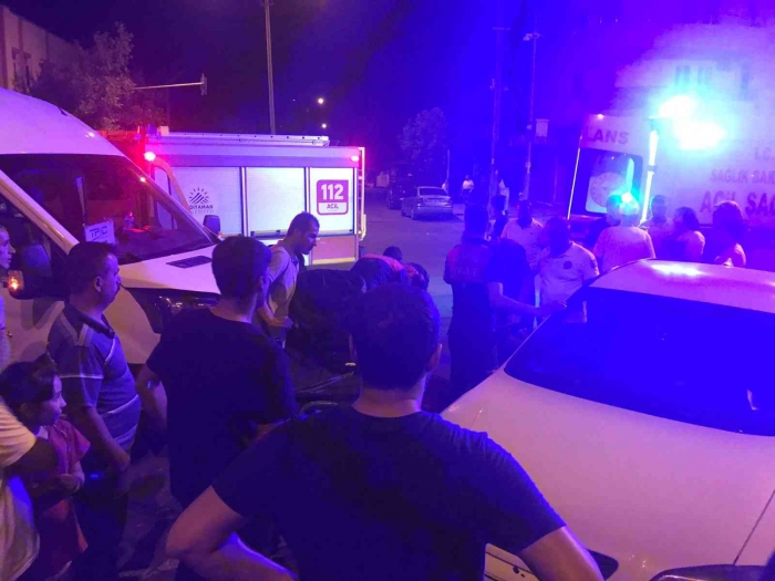 Adıyaman’da Otomobil ile minibüs çarpıştı: 6 yaralı