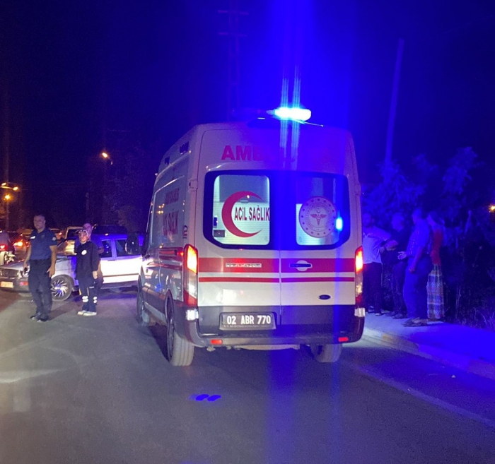 Adıyaman'da İki otomobil çarpıştı: 1 yaralı