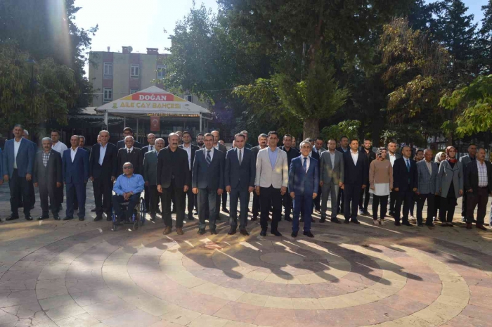 Besni´de 19 Ekim Muhtarlar Günü kutlandı