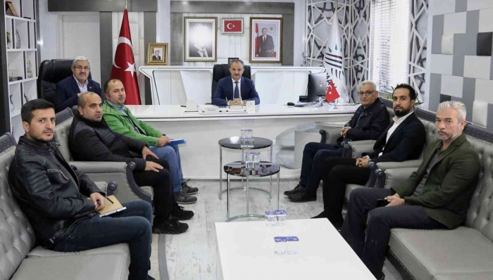Deprem uzmanları Adıyaman´da gözlem istasyonu için yer baktı