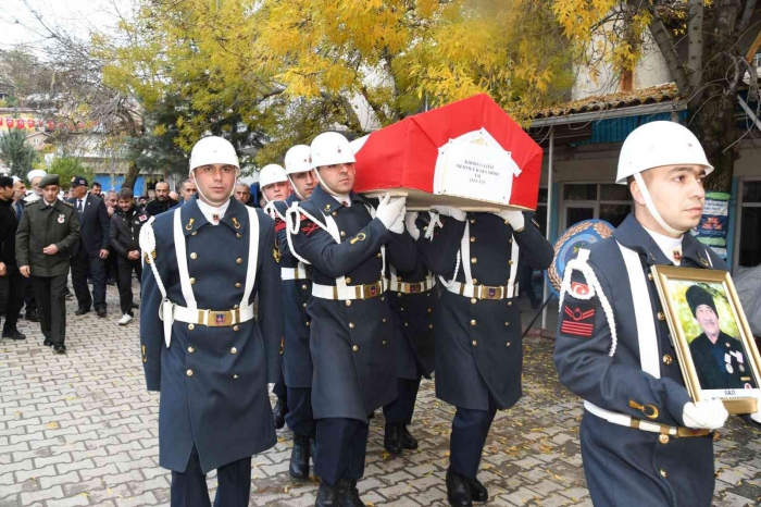 Kıbrıs Gazisi Mehmet Karaardıç´a son görev